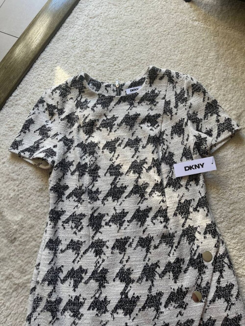 NWT DKNY Black and White Textured Midi Sheath Dress Size 8